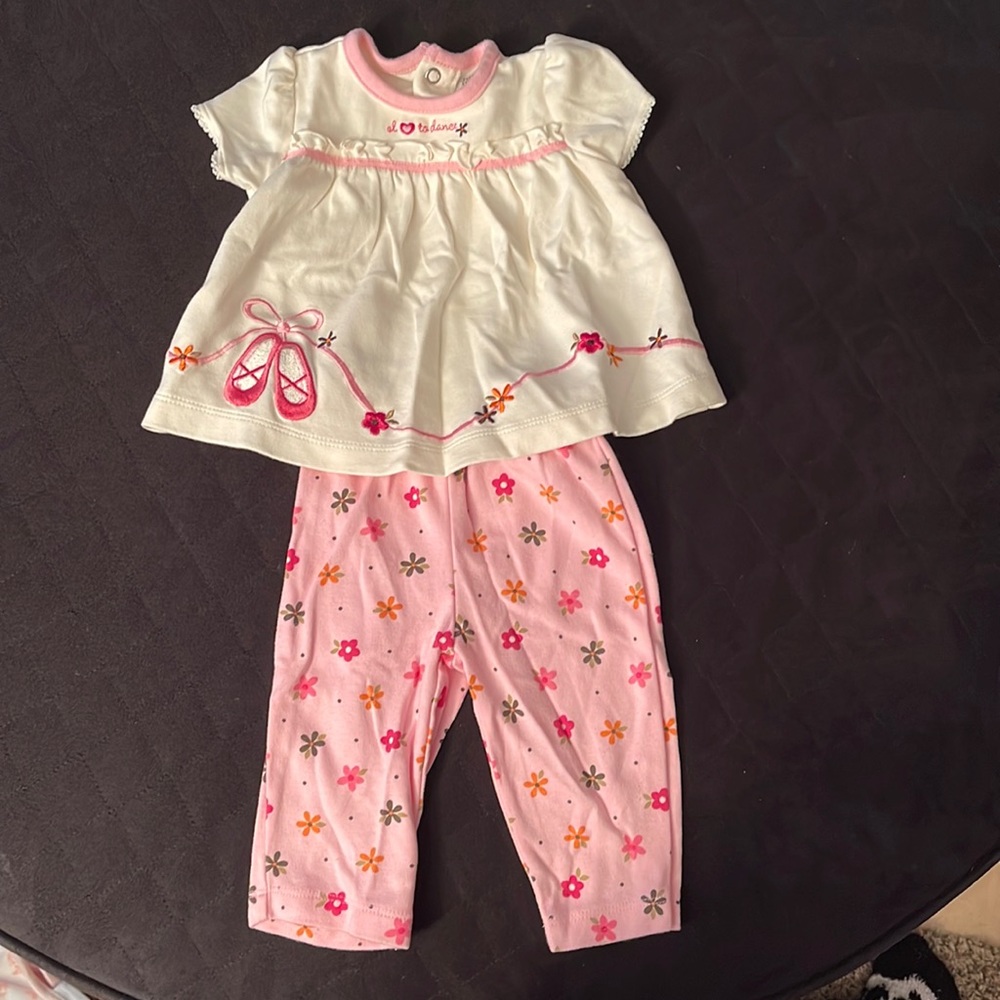 Just One Year Outfit with short sleeve shirt & leggings. Size: 3 months.